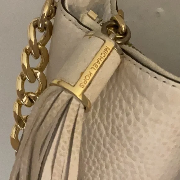 MICHAEL Michael Kors Bedford Large Leather Hobo Style Bag, White/Gold Tone - Picture 9 of 16